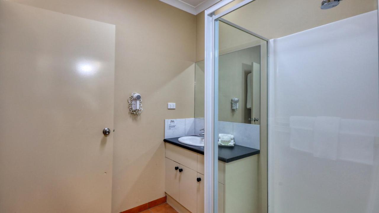 Bridges On Meninya Motel & Apartments Moama Exterior foto