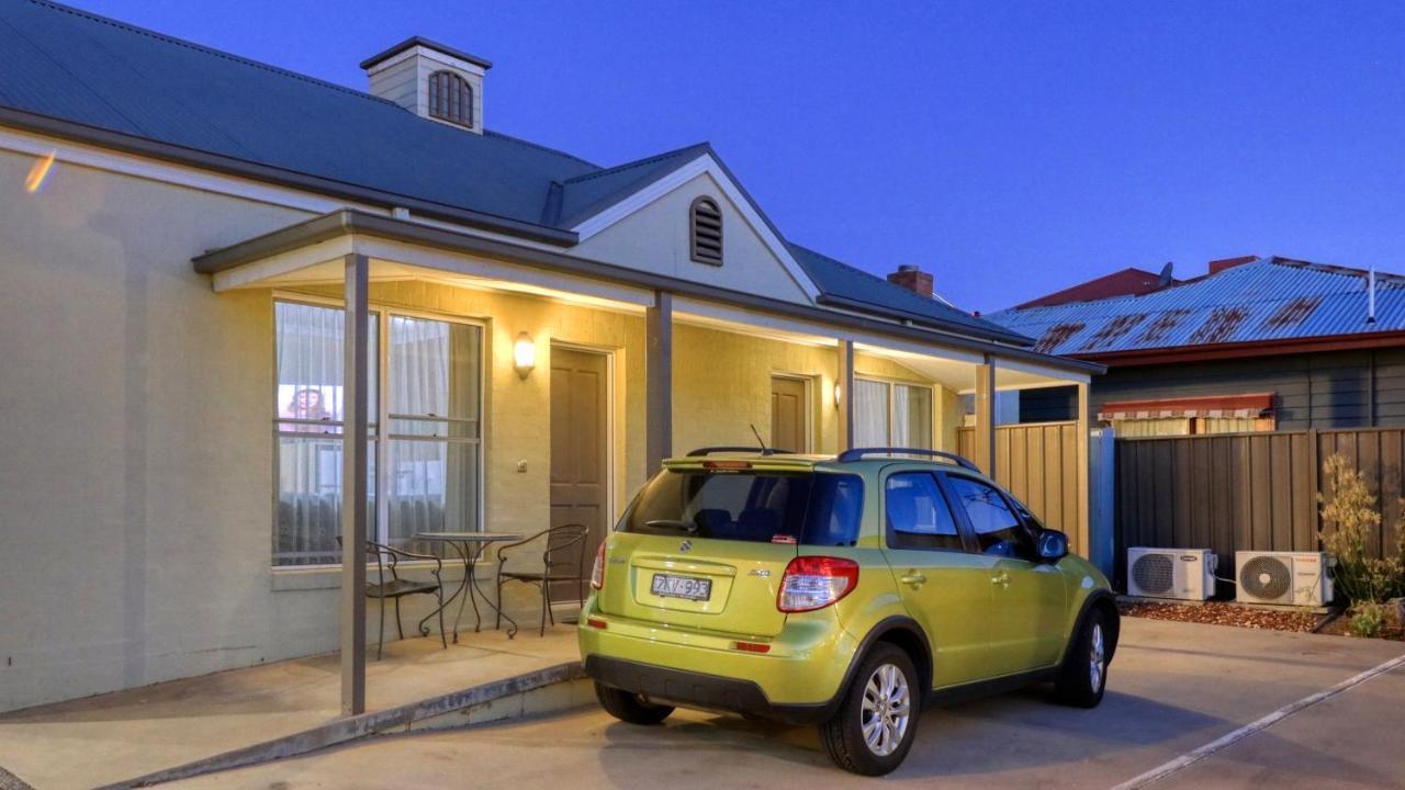 Bridges On Meninya Motel & Apartments Moama Exterior foto