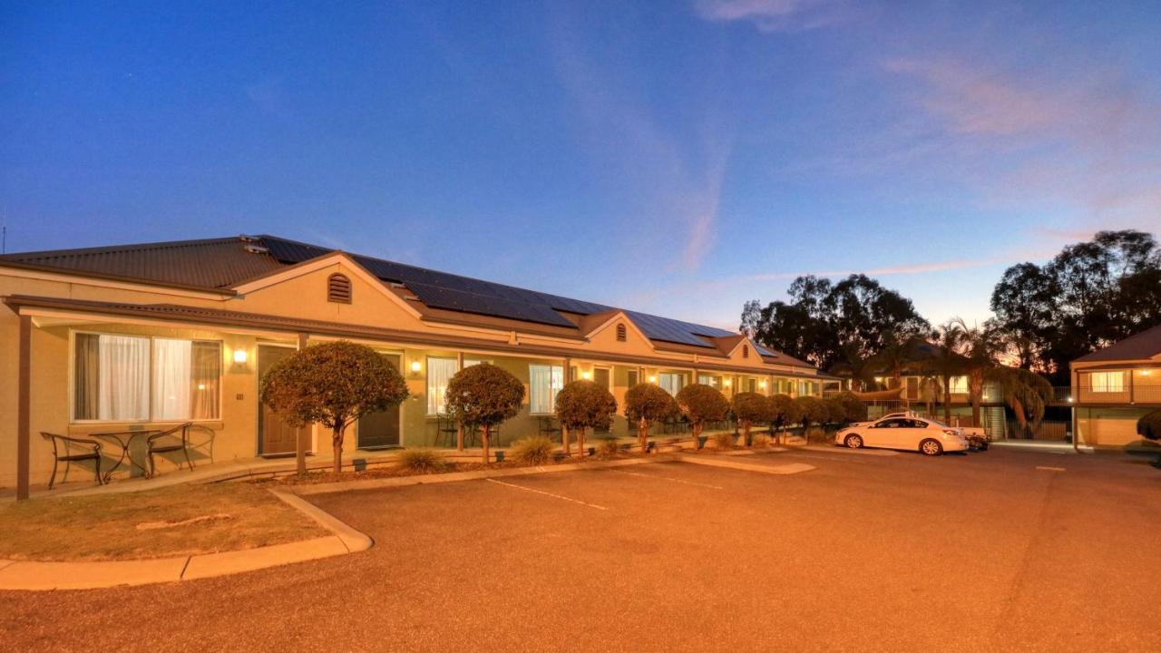 Bridges On Meninya Motel & Apartments Moama Exterior foto